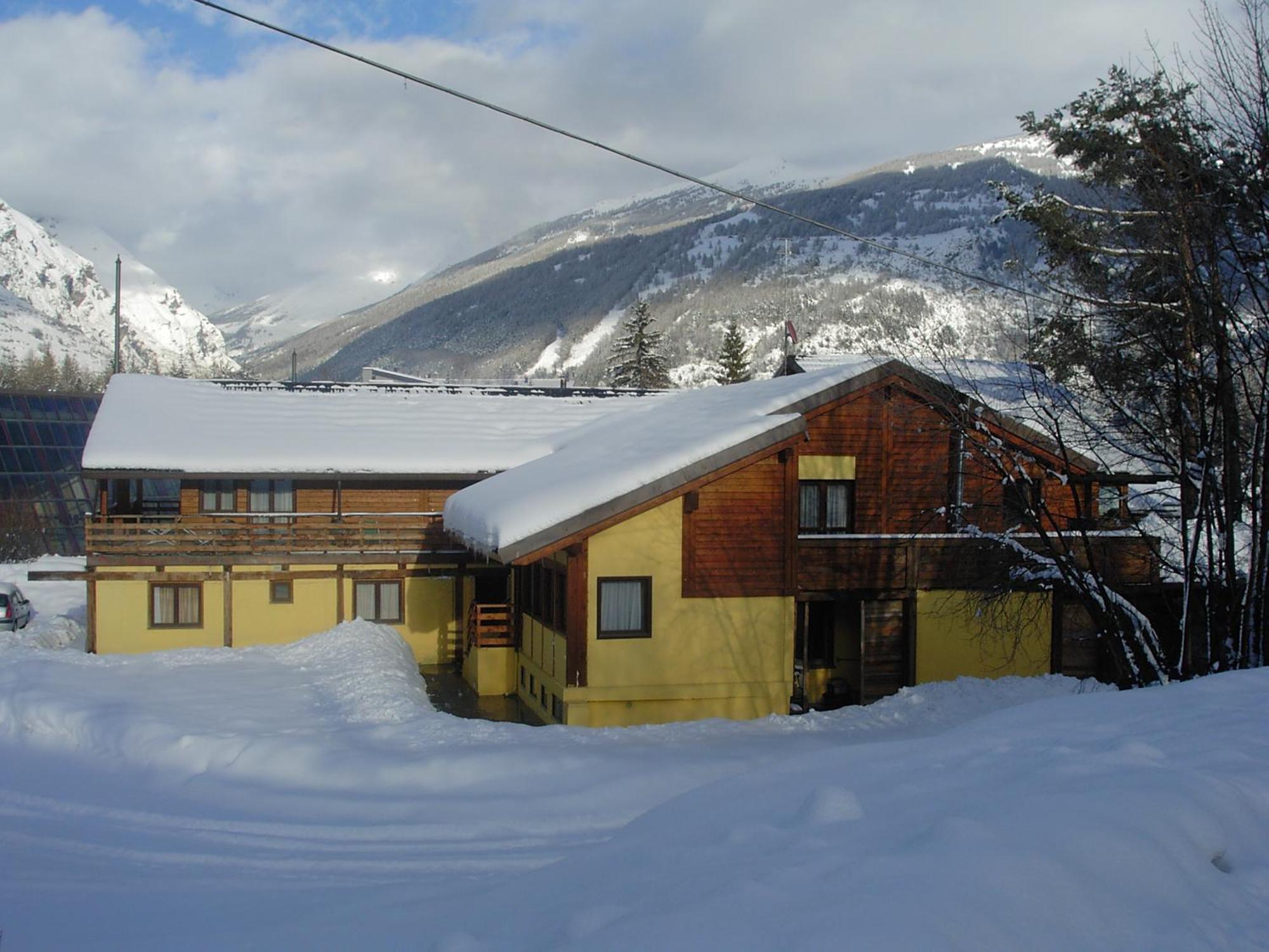 Hotel Ca Fiore Bardonecchia Dış mekan fotoğraf