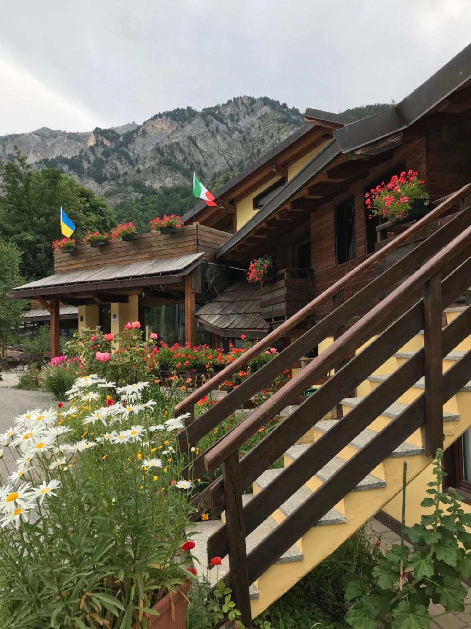 Hotel Ca Fiore Bardonecchia Dış mekan fotoğraf